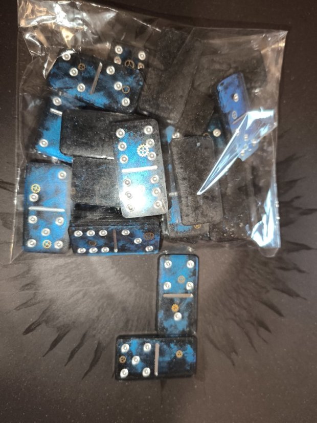 1.DOMINO z pryskyřice vlastní výroba